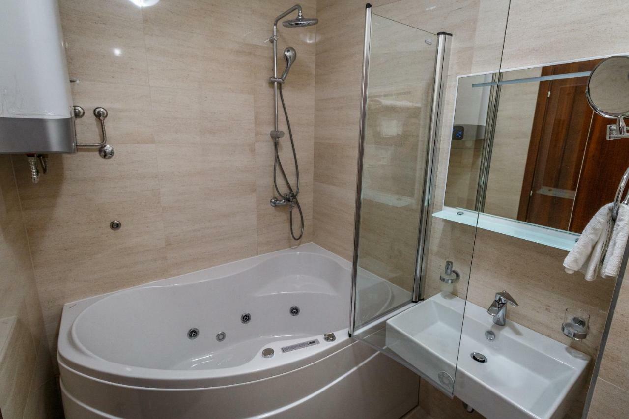 Luxury Center * Budva